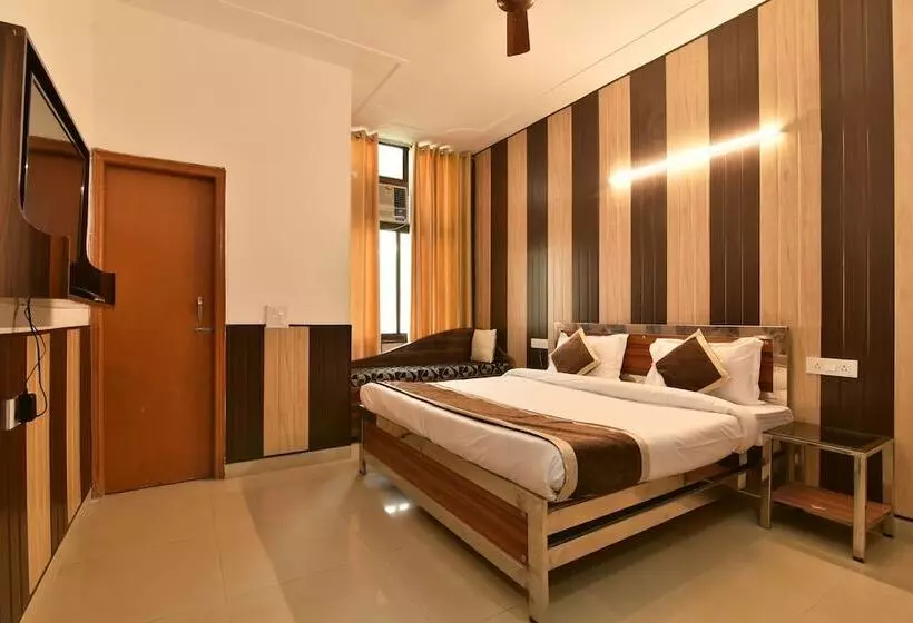 Hotelli Greno House