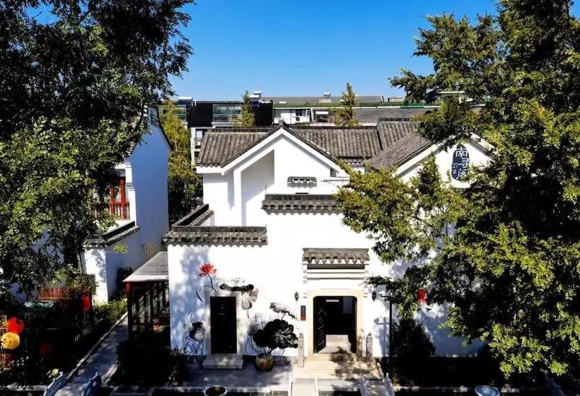 ホテル Maison New Century Nanxun Huzhou