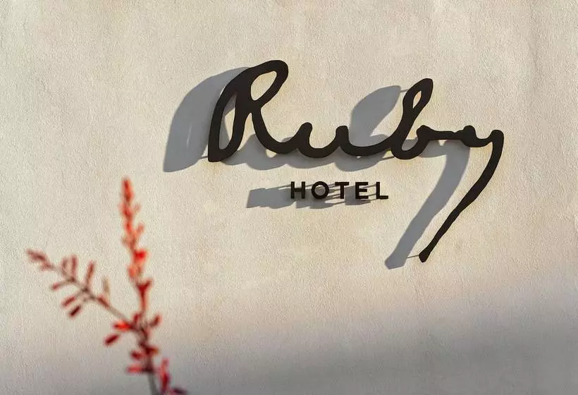 Hotelli The Ruby