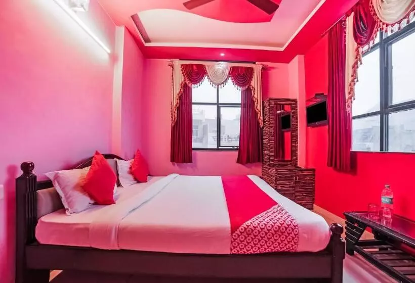 Oyo 18425 Hotel Blue Mountain