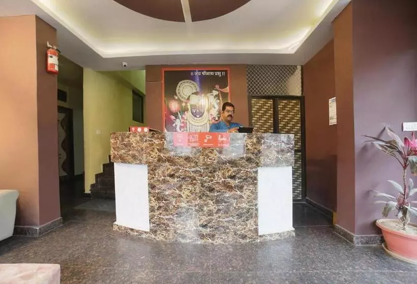 Oyo 18425 Hotel Blue Mountain
