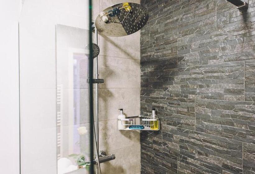 پانسیون Derby Ah