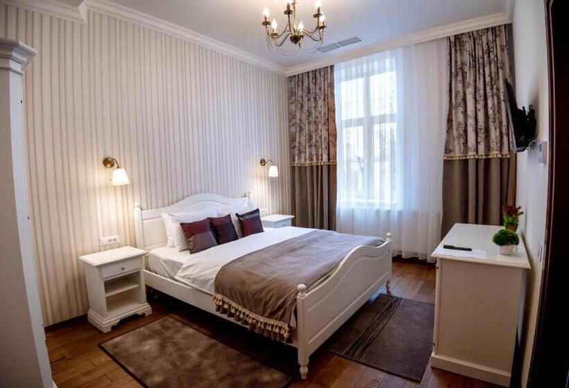 تختخواب و صبحانه Ana Boutique