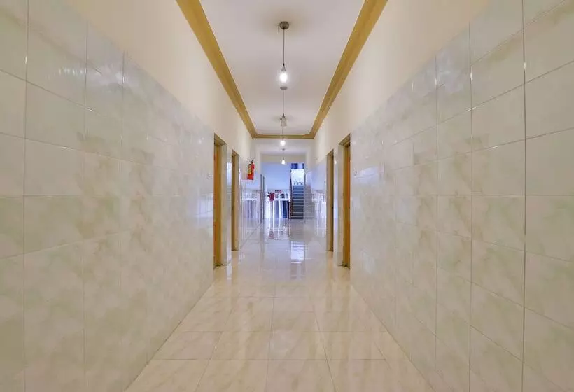 Hotelli Collection O  Triveni