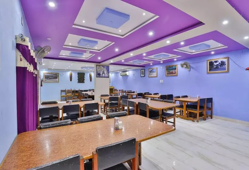 Hotelli Collection O  Triveni