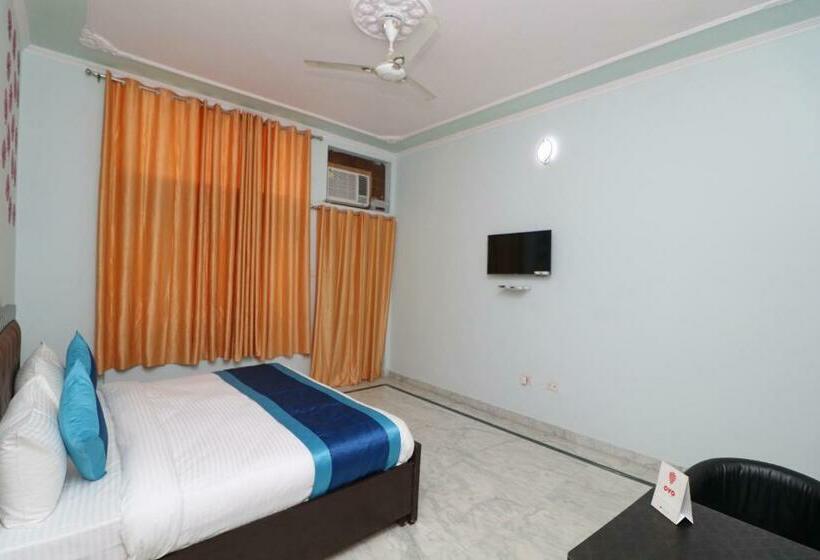 Hotell Oyo 17166 Ann S Cottage