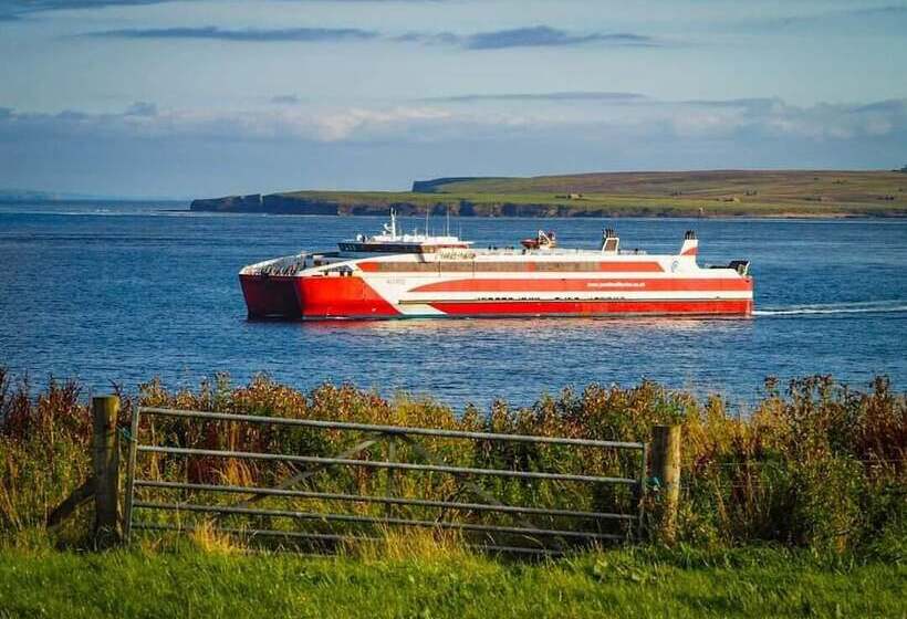 Bed and Breakfast Burnside Cottage