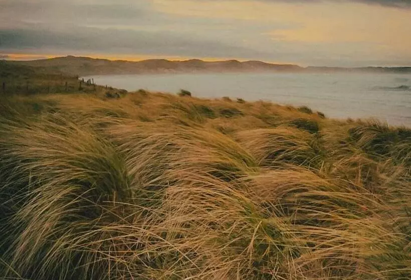 تختخواب و صبحانه Burnside Cottage