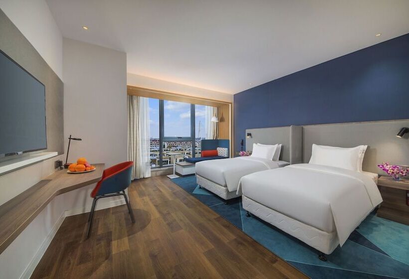 Hotel Holiday Inn Express Shanghai Xuhui Binjiang By Ihg