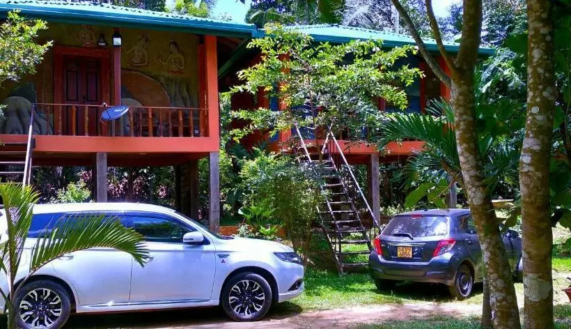 Hotelli Luck Uyana Cabana Pinnawala