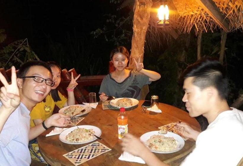 Hotel Luck Uyana Cabana Pinnawala