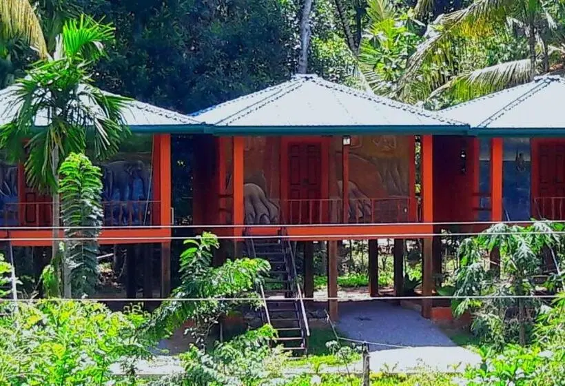 ホテル Luck Uyana Cabana Pinnawala