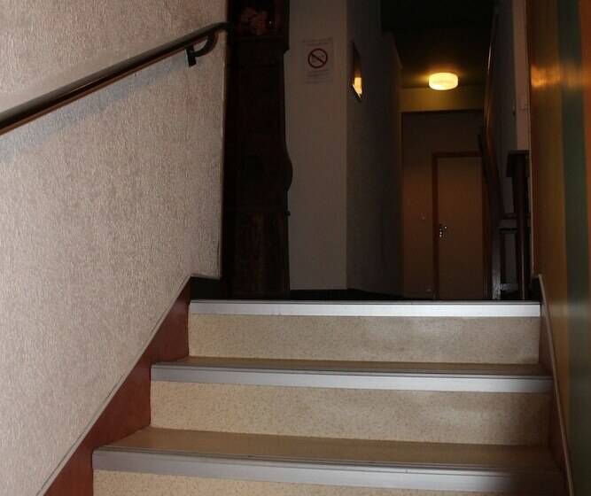 ホテル Restaurant L'agapanthe