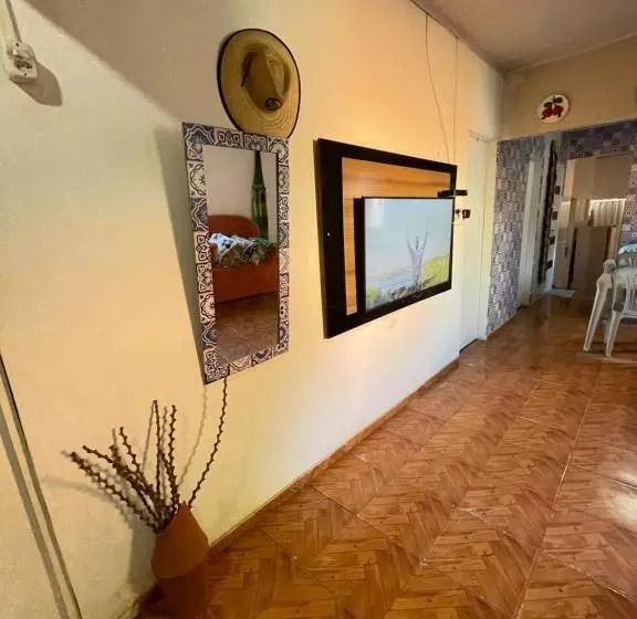 Aamiaismajoitus (B&B) Casa Dona Vilma