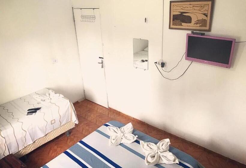 تختخواب و صبحانه Casa Dona Vilma