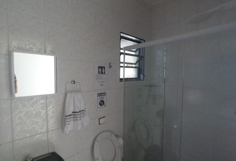 Blue House Hostel Peruíbe