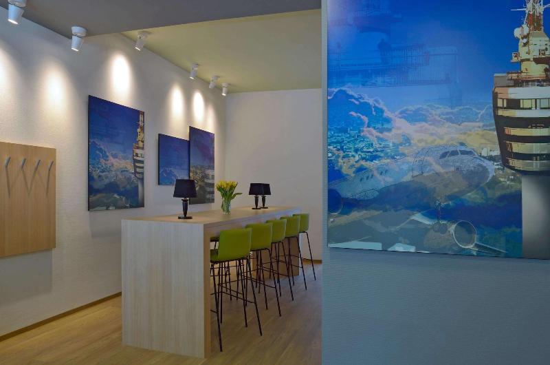 B&b Hotel Stuttgart Airport/messe