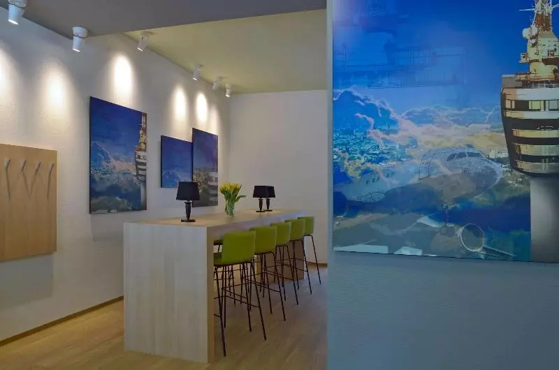 B&b Hotel Stuttgart Airport/messe