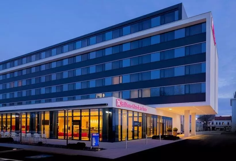 ホテル Hilton Garden Inn Wiener Neustadt
