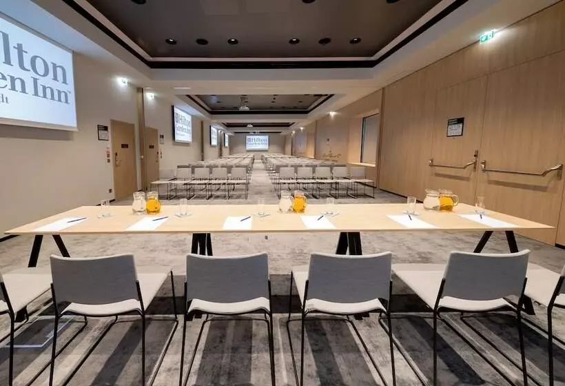 ホテル Hilton Garden Inn Wiener Neustadt