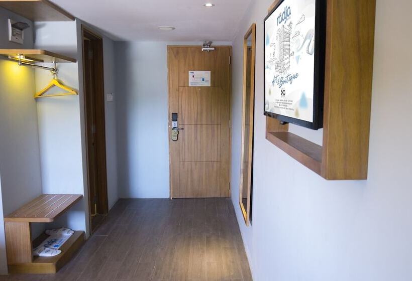 Radja Art And Boutique Hotel Simpang Lima