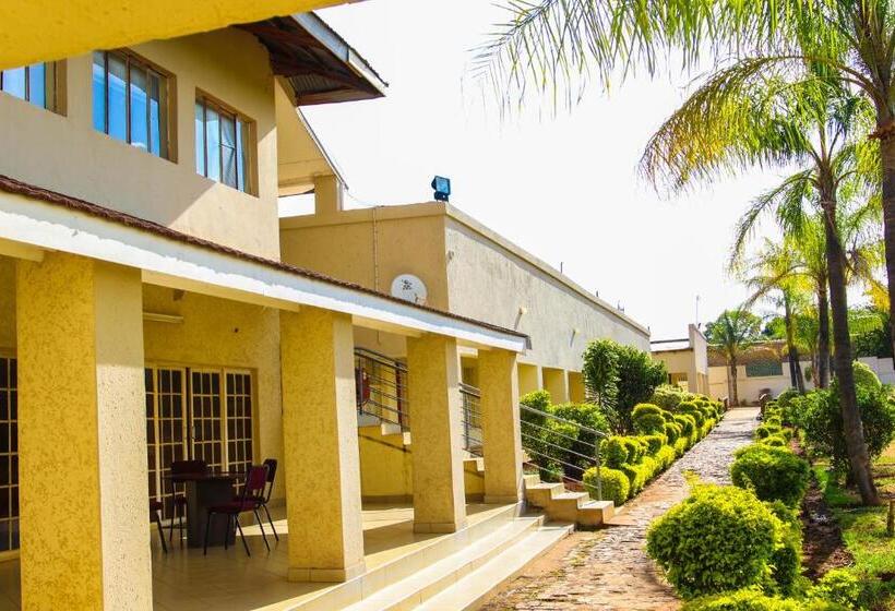 Naledzi Hotel & Conference Centre