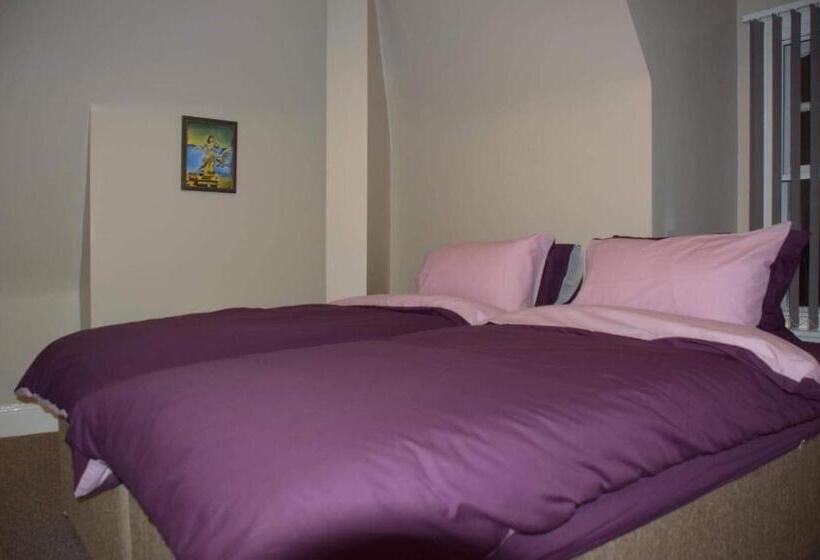 ペンション Micklegate House