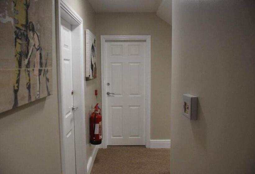 ペンション Micklegate House