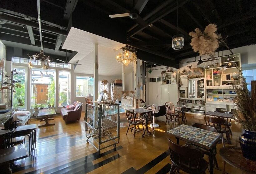 Albergue Little Barrel