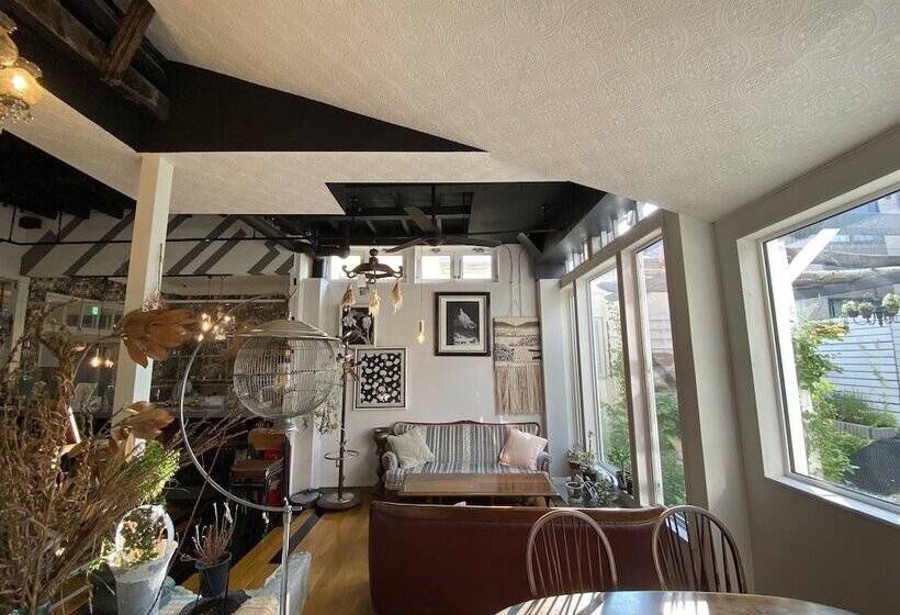 Albergue Little Barrel