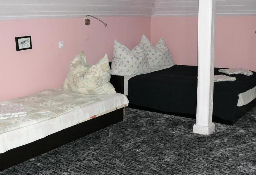 住宿加早餐  Familia Apartman 304