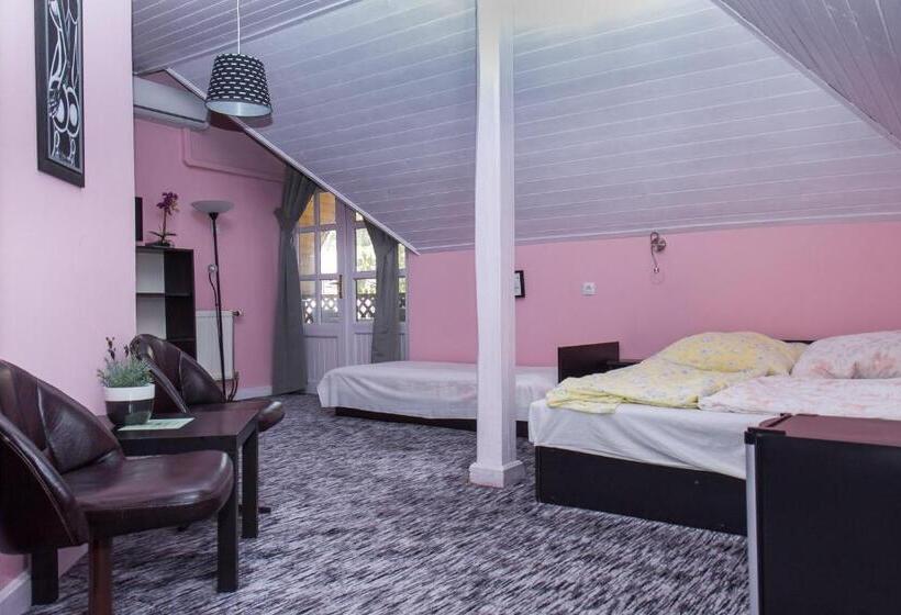 住宿加早餐  Familia Apartman 304