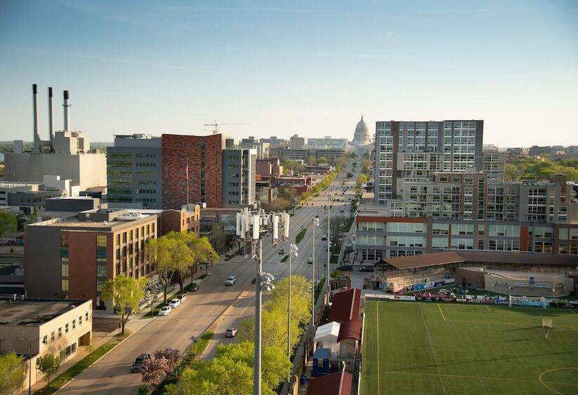 فندق Indigo Madison Downtown, An Ihg