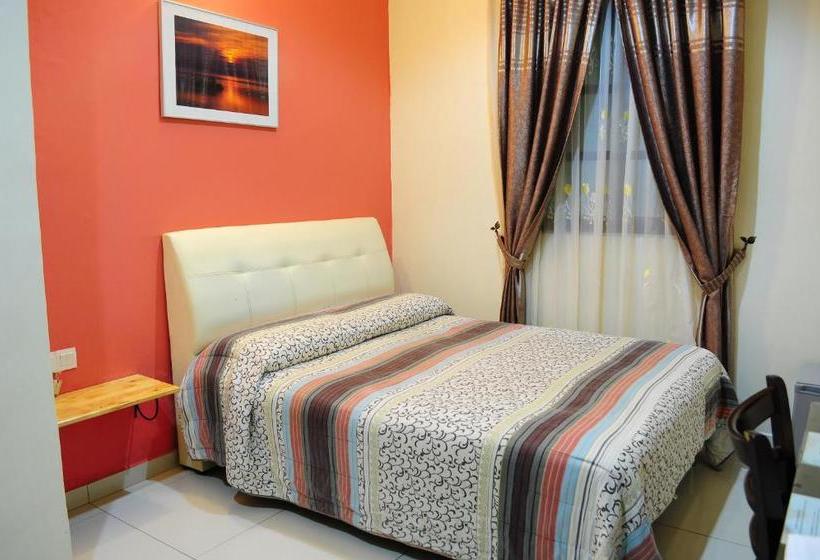 בית מלון כפרי Mesra Alor Setar