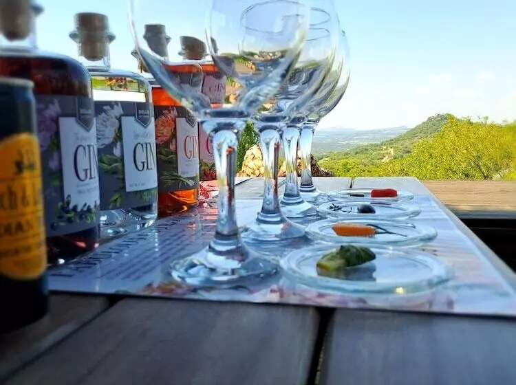 Hotelli Ndhula Luxury Tented Lodge