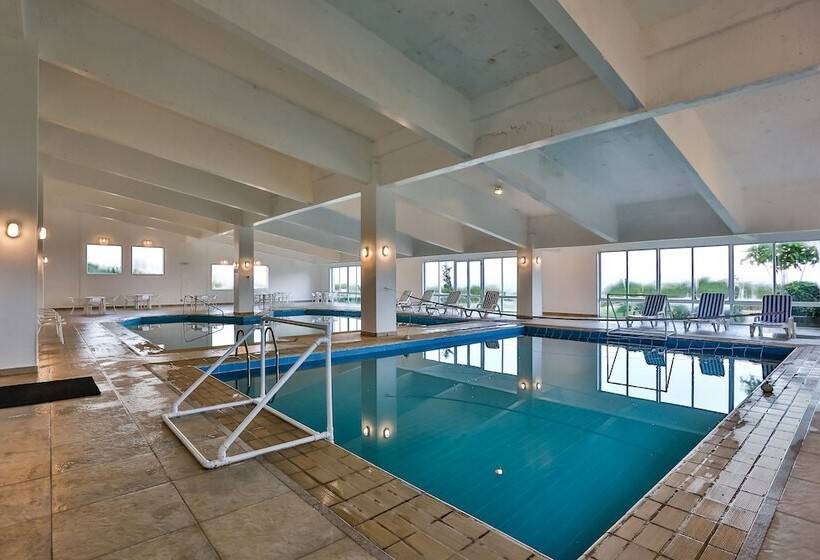 Курорт Itapema Beach Hotel & Convention