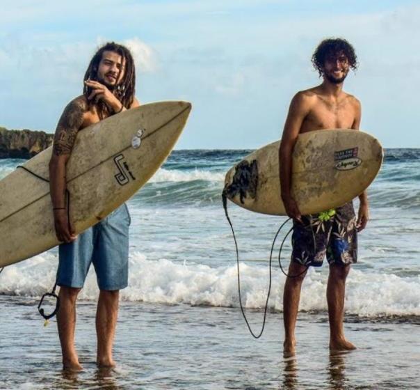 تختخواب و صبحانه Becaville