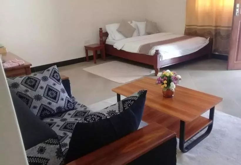 Aamiaismajoitus (B&B) Kisasa Home