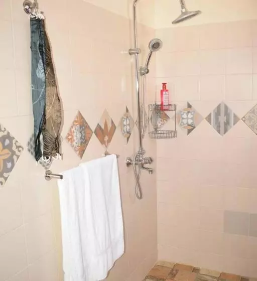 Aamiaismajoitus (B&B) Kisasa Home