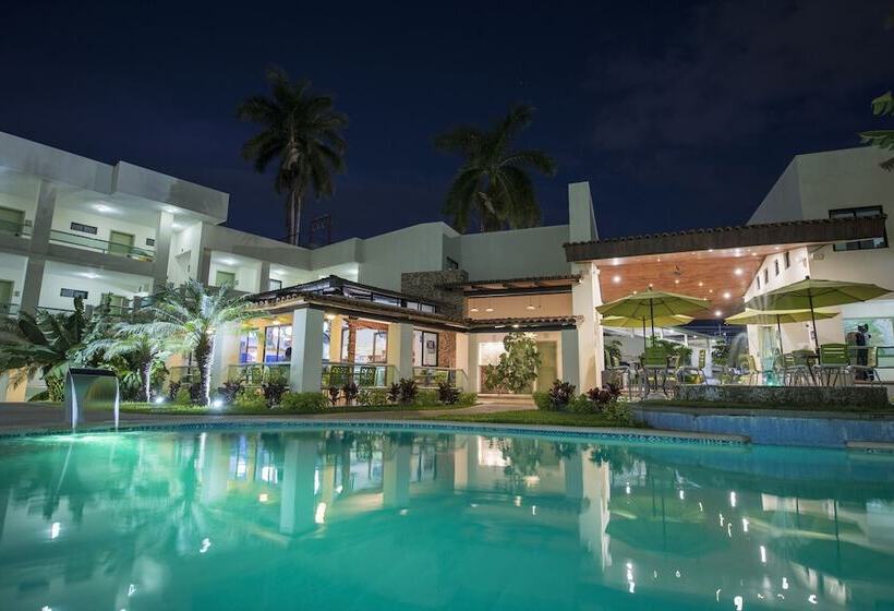 בית מלון כפרי Palace Inn