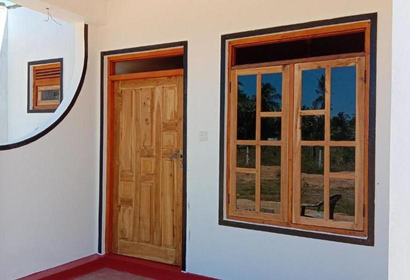 Hotel Aromaa Guest Nilaveli