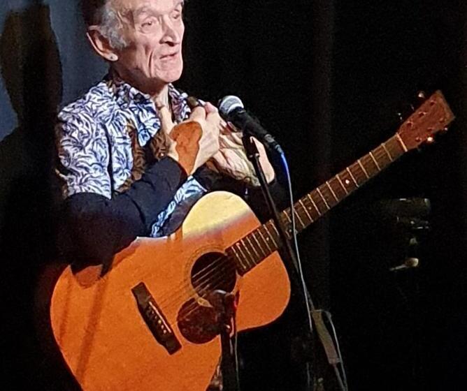 مبيت وإفطار Rosslyn Court