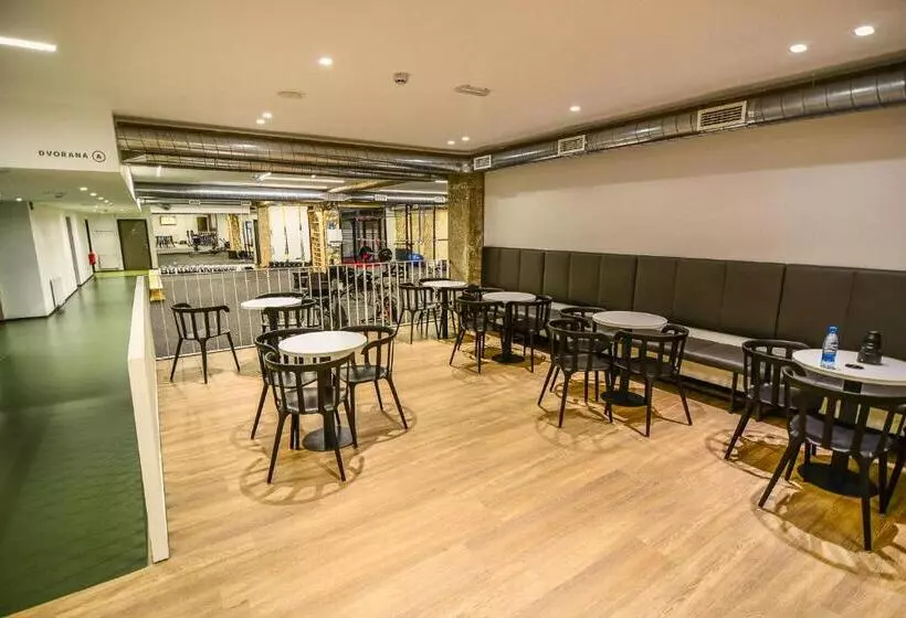 هتل Accommodation Vitalis