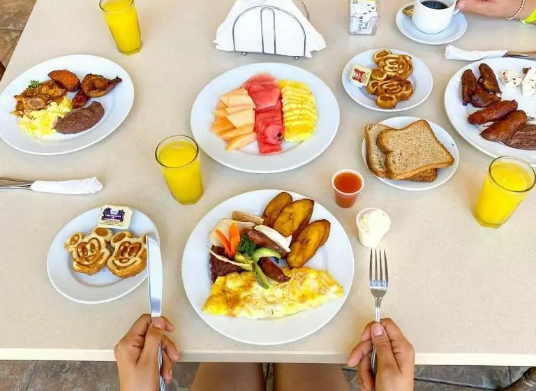 La Ensenada Beach Resort