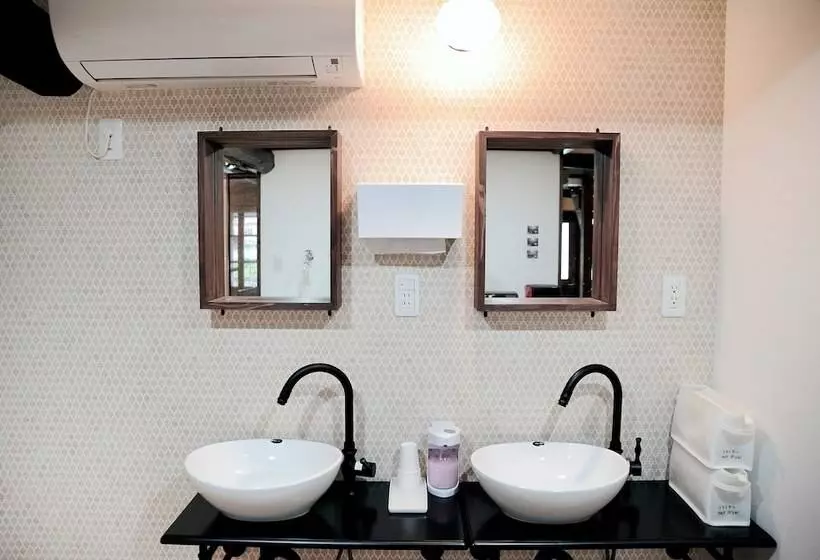Majatalo Guest House Kusunoki(women Only)
