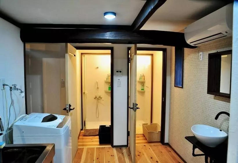 Majatalo Guest House Kusunoki(women Only)