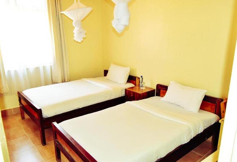 Wagon Wheel Hotel Eldoret