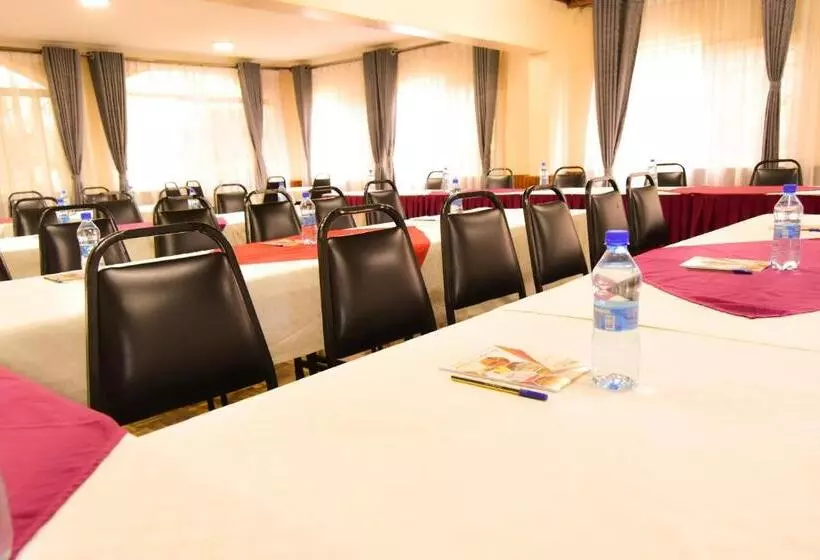 Wagon Wheel Hotel Eldoret