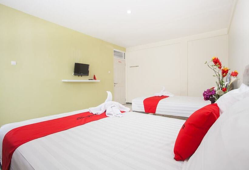 بنسيون Reddoorz Near Museum Angkut Batu 2