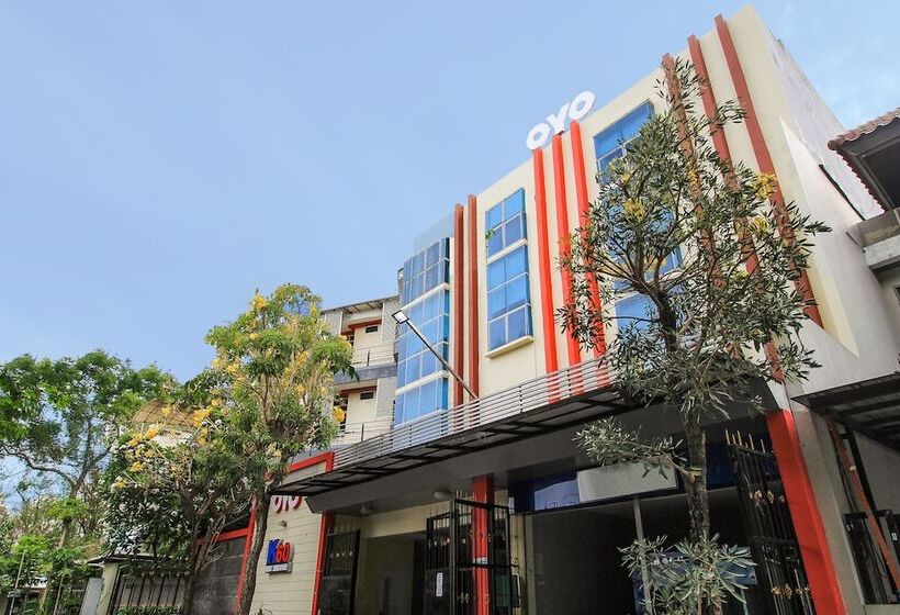 Hotel Oyo 175 K60 Residence